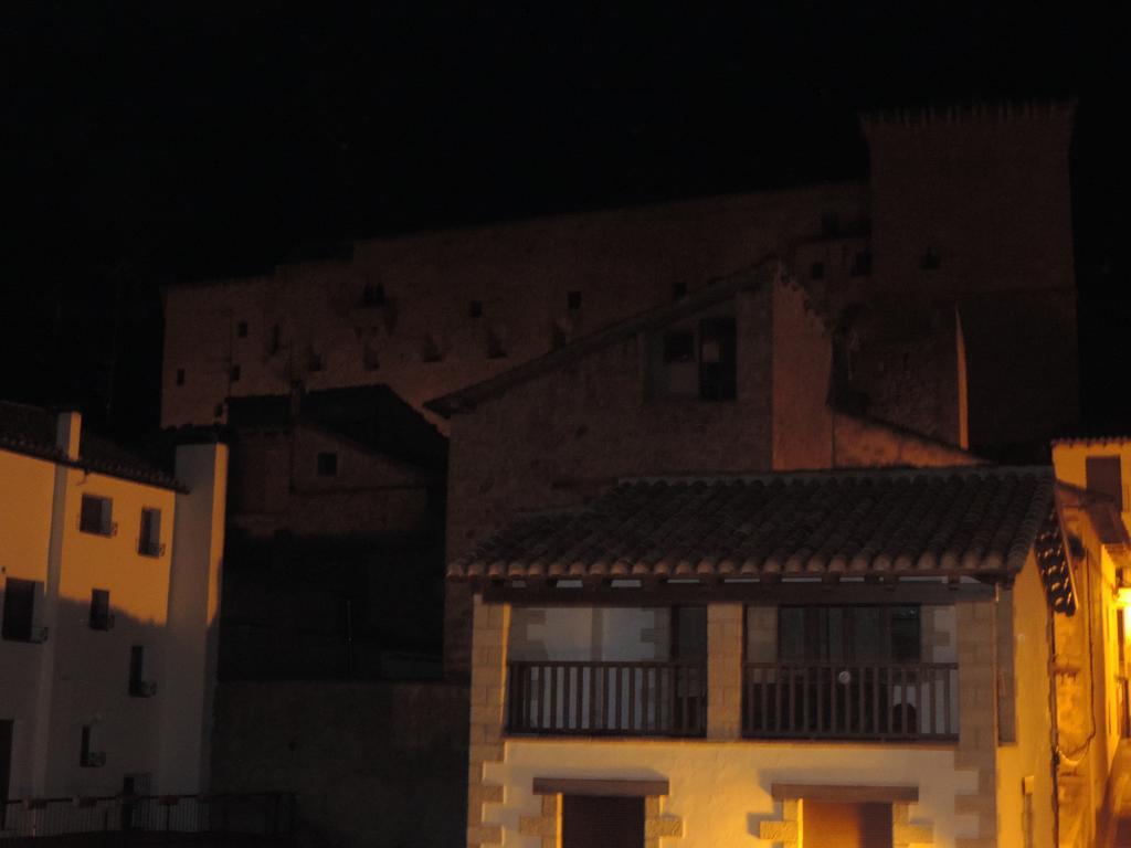 Apartamentos Turisticos El Refugio Mora de Rubielos Exterior foto